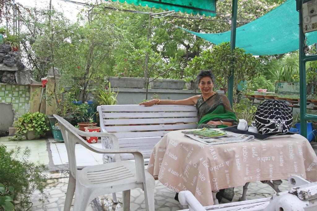 Nina Kochhar'S Homestay นิวเดลี ภายนอก รูปภาพ